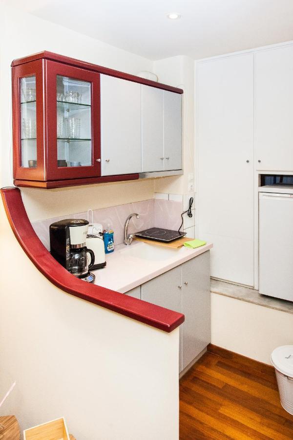 Apartament Centrally Located Studio In Athens! Zewnętrze zdjęcie